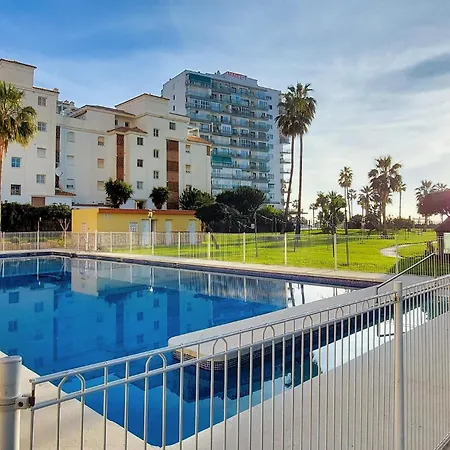 In With Swimming Pool Apartamento *